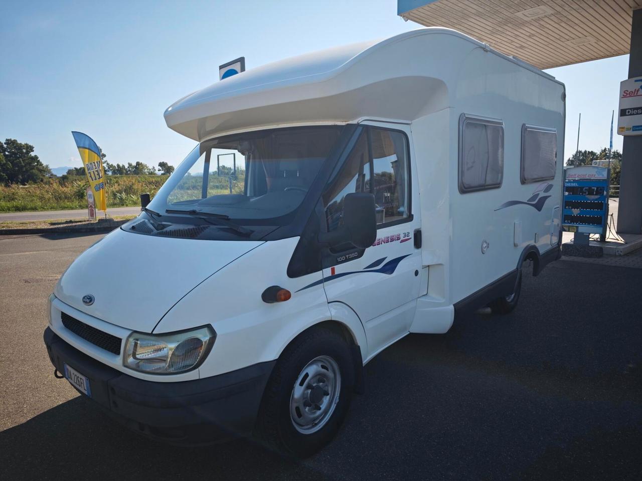 CAMPER SEMINTEGRALE CHALLENGER GENIUS 32 SU FORD 2.0 TD PERMUTE