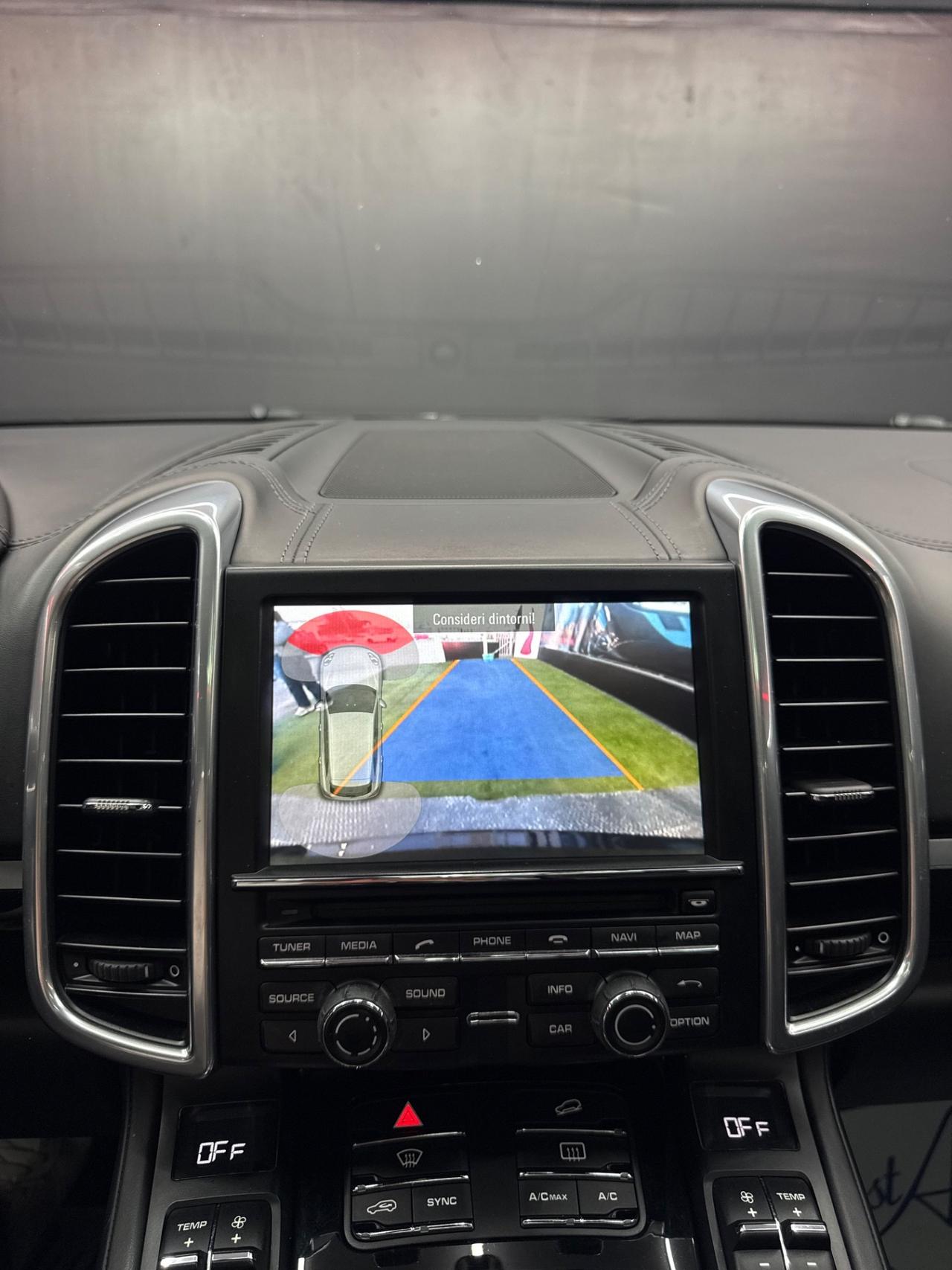 Porsche Cayenne 3.0 Disel V6 IPER FULL