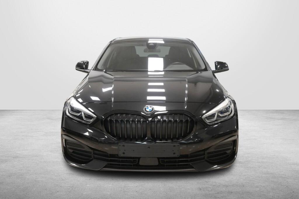 BMW 116D 115CV 6M. BUSINESS ADVANTAGE ( FARI LED - BMW DIGITAL COCKPIT - CRUISE - NAVI - MIRROR - PDC )