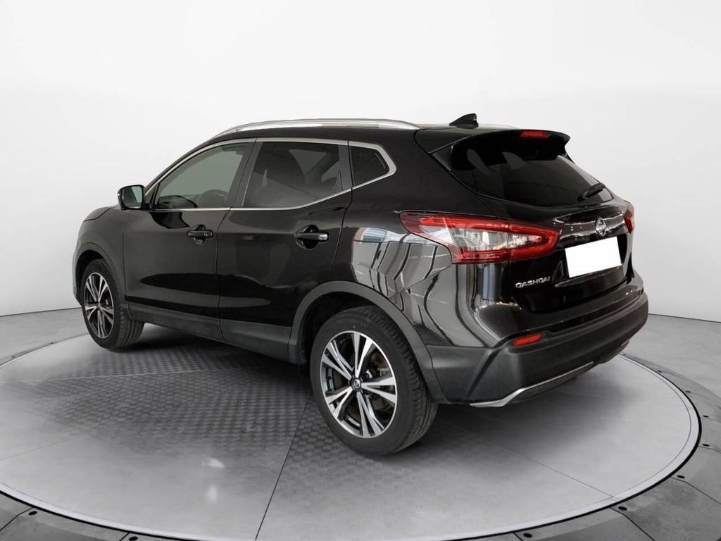 Nissan Qashqai 1.3 DIG-T N-Connecta 2WD