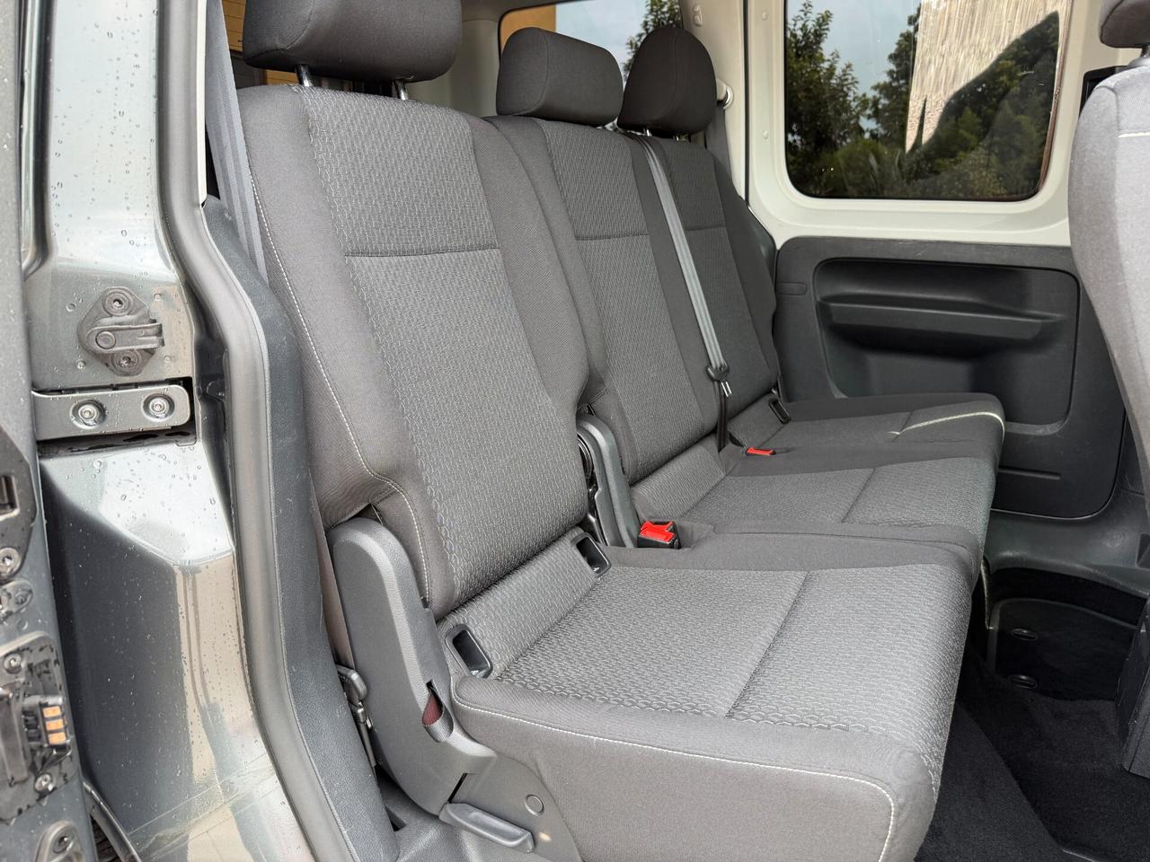 Volkswagen Caddy 2.0 TDI 102CV - AUTOMATICA - N1