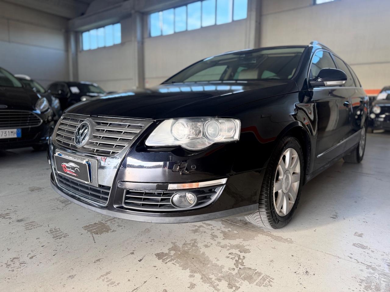Volkswagen Passat 2.0 TDI DPF DSG Highline NEOPATENTATI