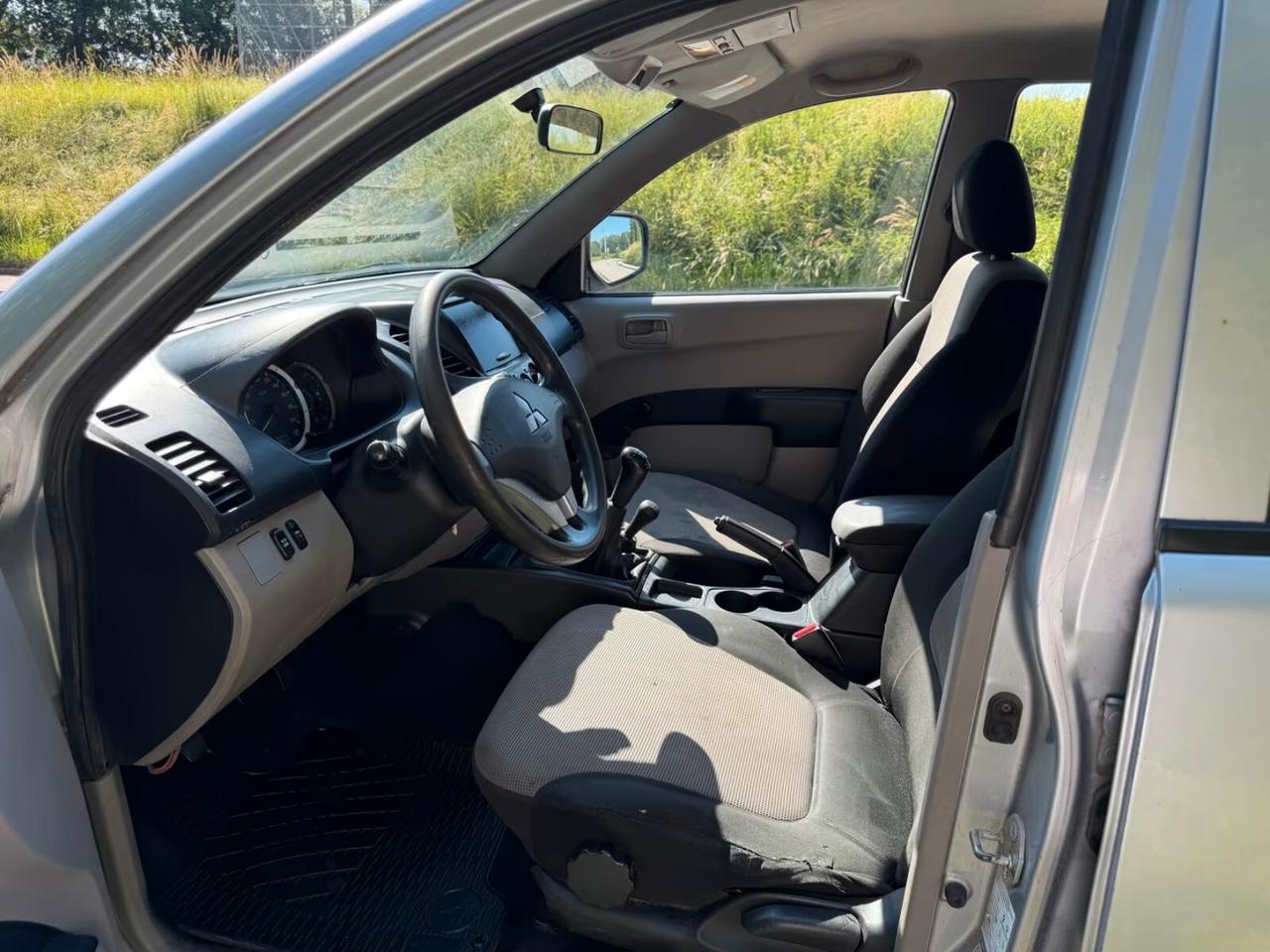 Mitsubishi L200 °Invite°Doppia Cabina°4x4 CLIMA