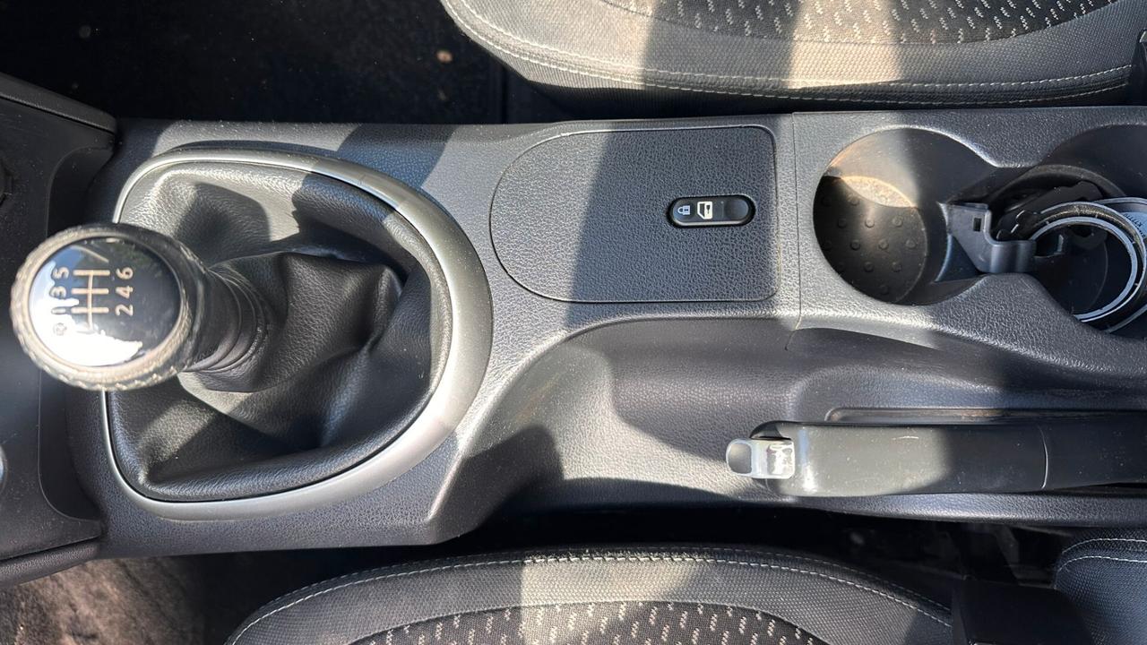 Nissan Qashqai 1.5 dCi Tekna 2009 LEGGI TESTO