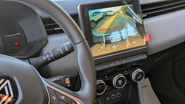 RENAULT Clio FULL HYBRID 1.6cc 145cv E-TECH EVOLUTION