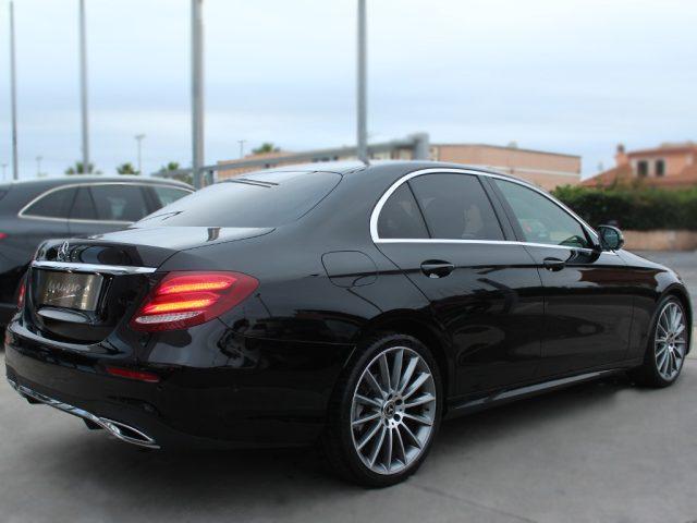 MERCEDES-BENZ E 220 d 4Matic Auto Premium