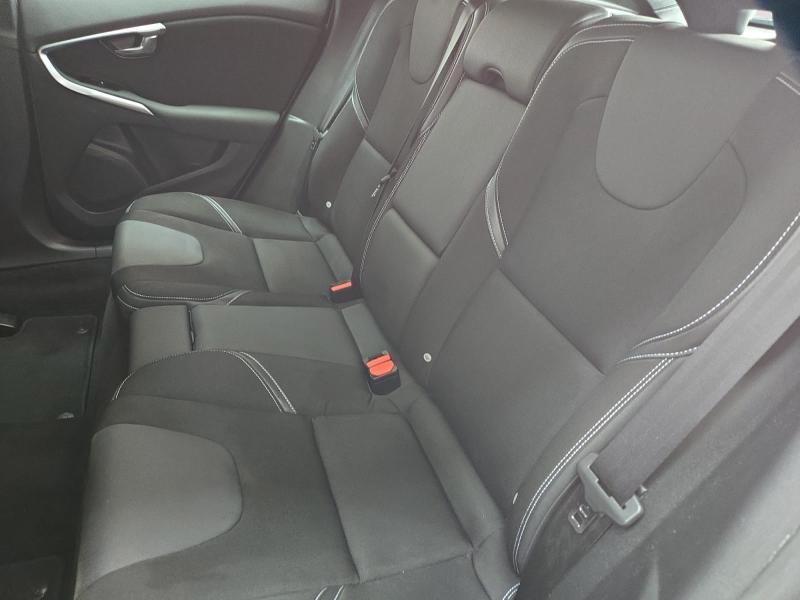 Volvo V40 2.0 d2 Momentum my17