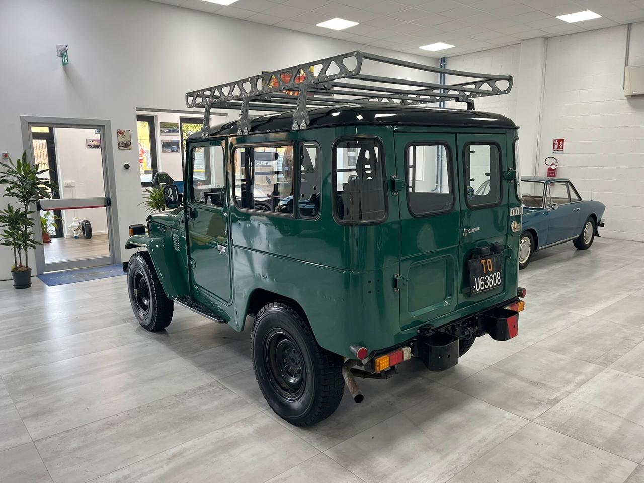 Toyota Land Cruiser BJ 40