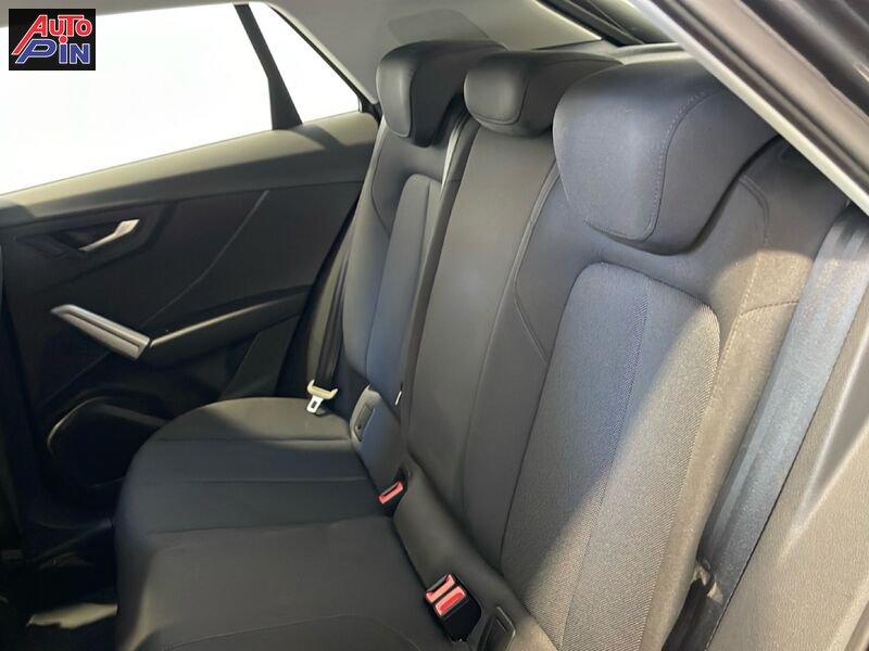 Audi Q2 Q2 35 TDI quattro S tronic Business *PROMO*