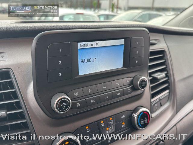 FORD Tourneo Custom 320 2.0 EcoBlue 9 posti Combi Trend + IVA