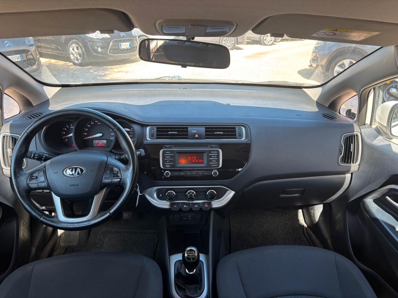 KIA RIO 1.1 CRDI - 2016
