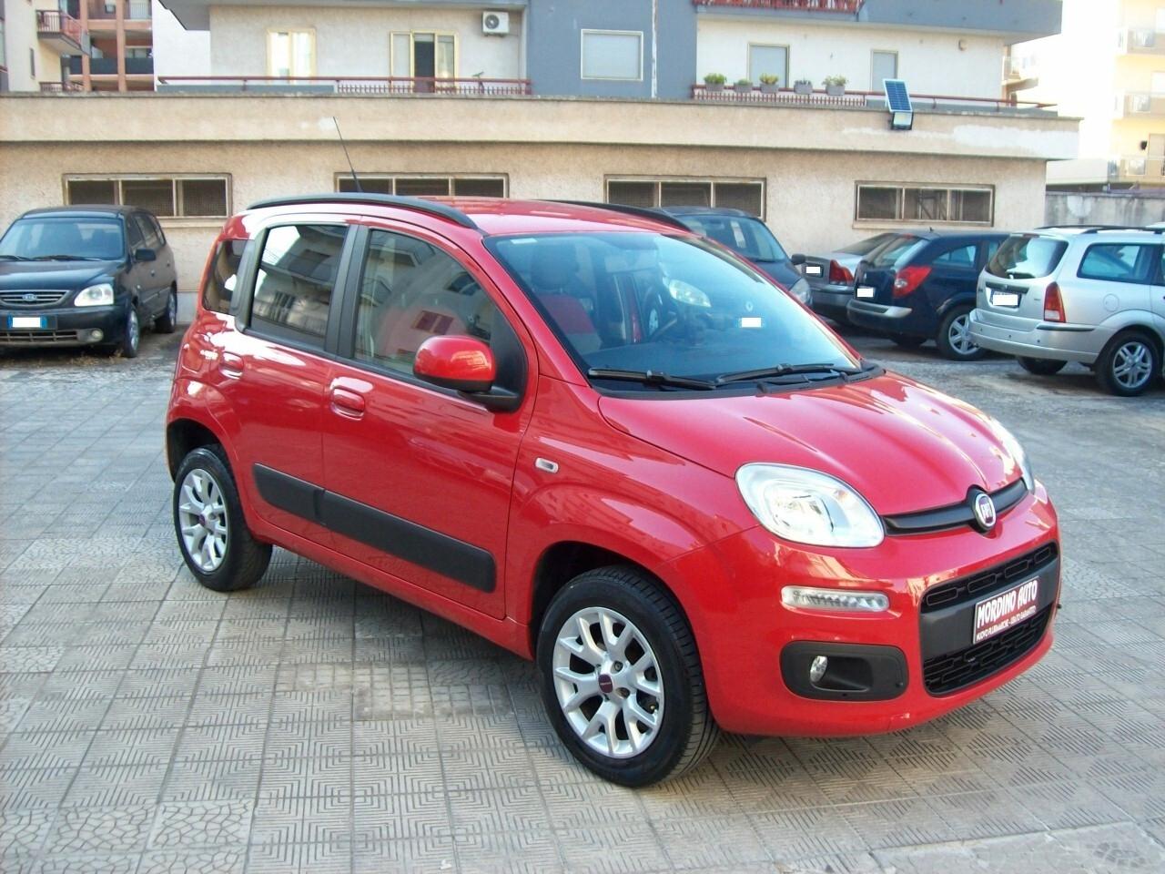 Fiat Panda 0.9 TwinAir Natural Power Lounge