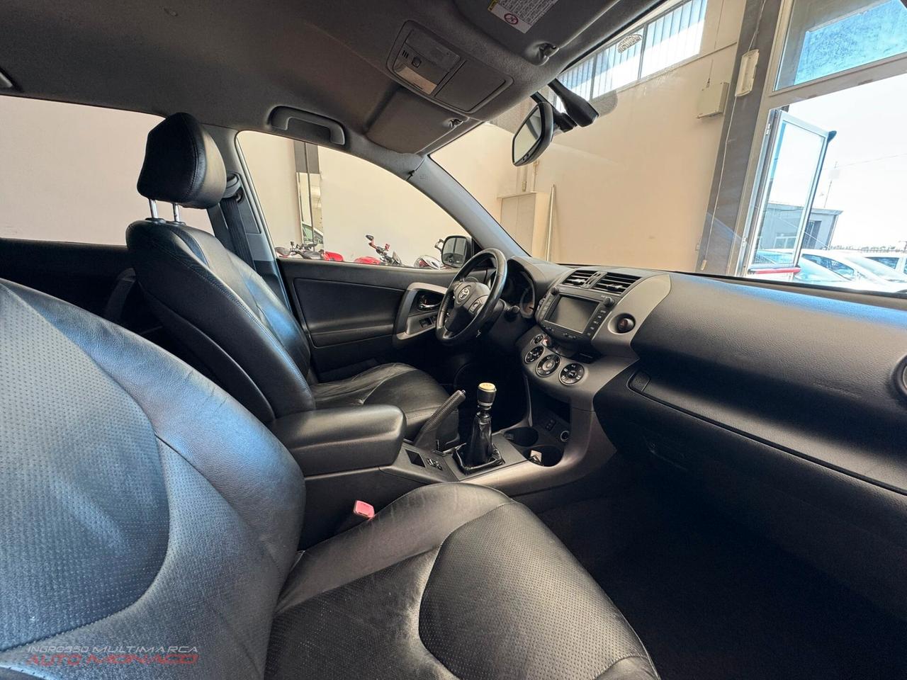 Toyota RAV4 2.2 D-4D 177CV 2008