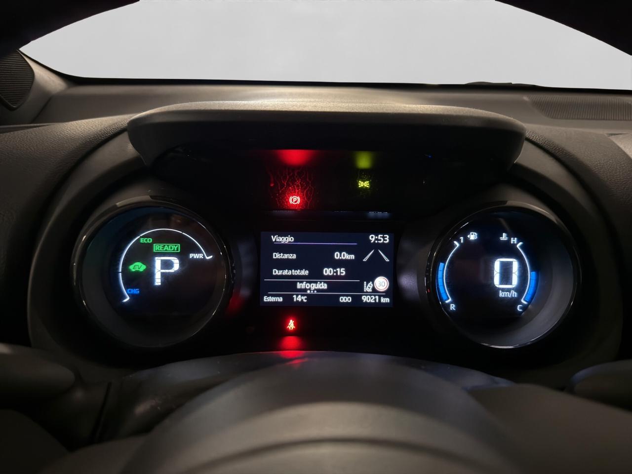 Toyota Yaris 1.5 Hybrid 5 porte Lounge