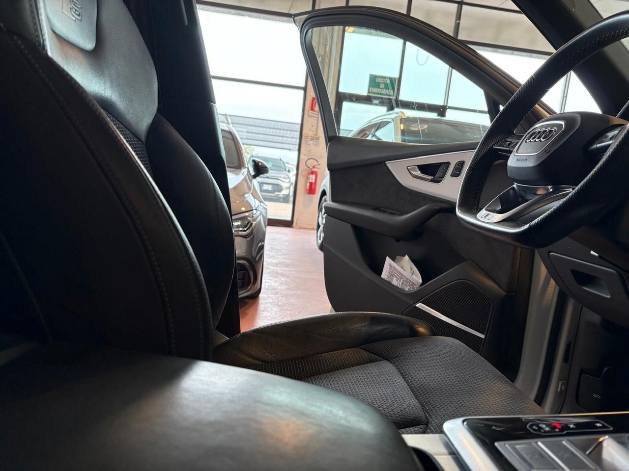 Audi Q7 SPORT 50 3.0 TDI quattro tiptronic S LINE 7 posti