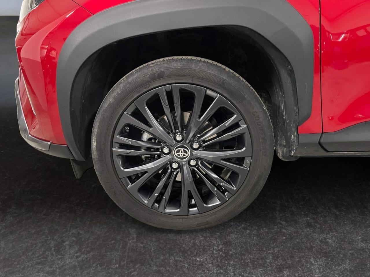 Toyota Yaris Cross 1.5 Hybrid 5p. E-CVT AWD-i Adventure