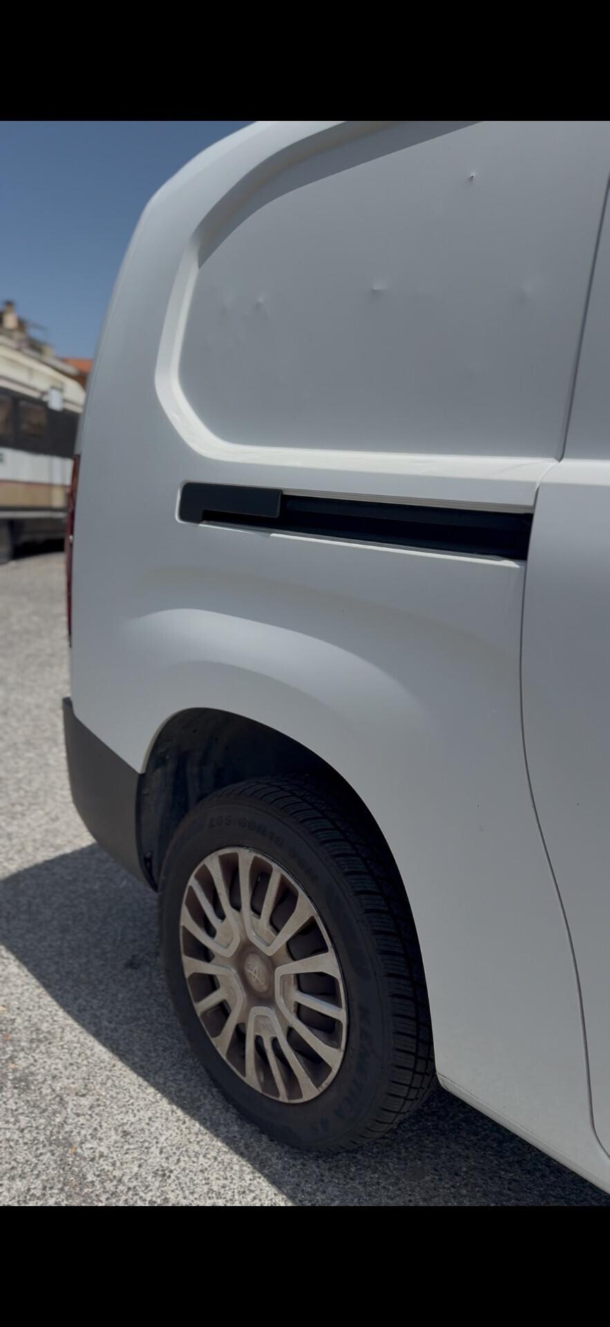 Toyota Proace City Verso 1.5D 100 CV S&S 3POSTI Short D Lounge