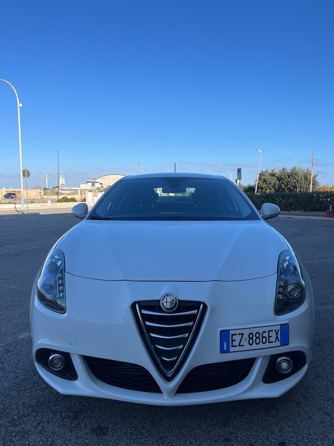 Alfa Romeo Giulietta 1.6 JTDm-2 105 CV Exclusive