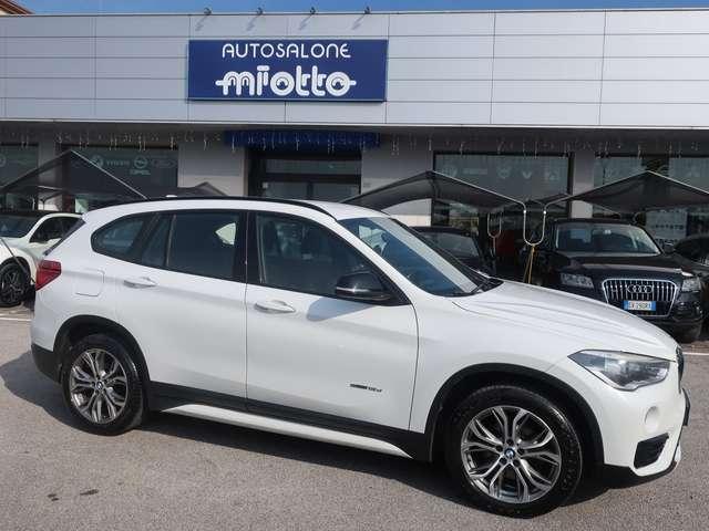 BMW X1 sdrive18d Sport Line