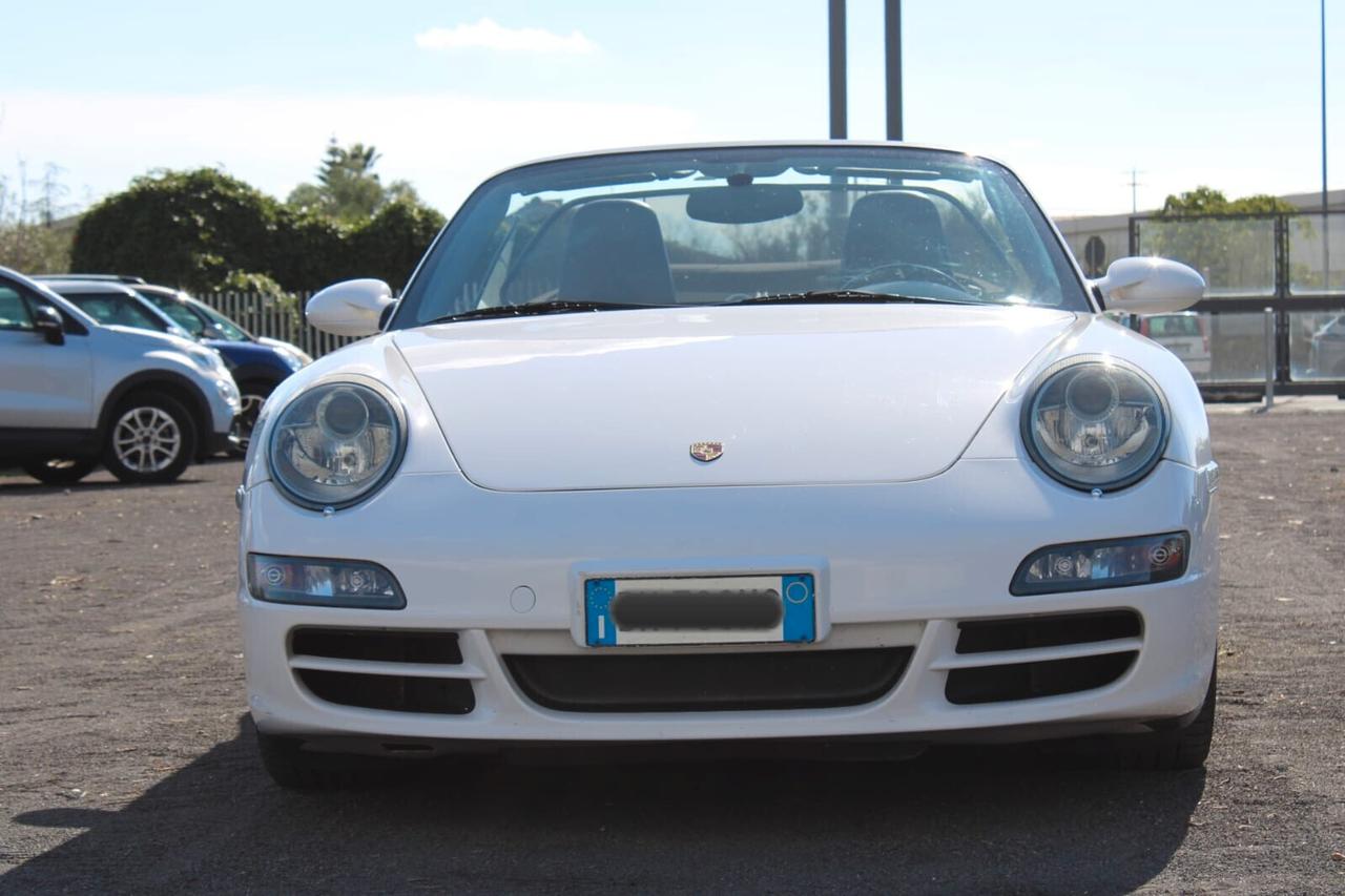 Porsche 911 Carrera 4S Cabriolet