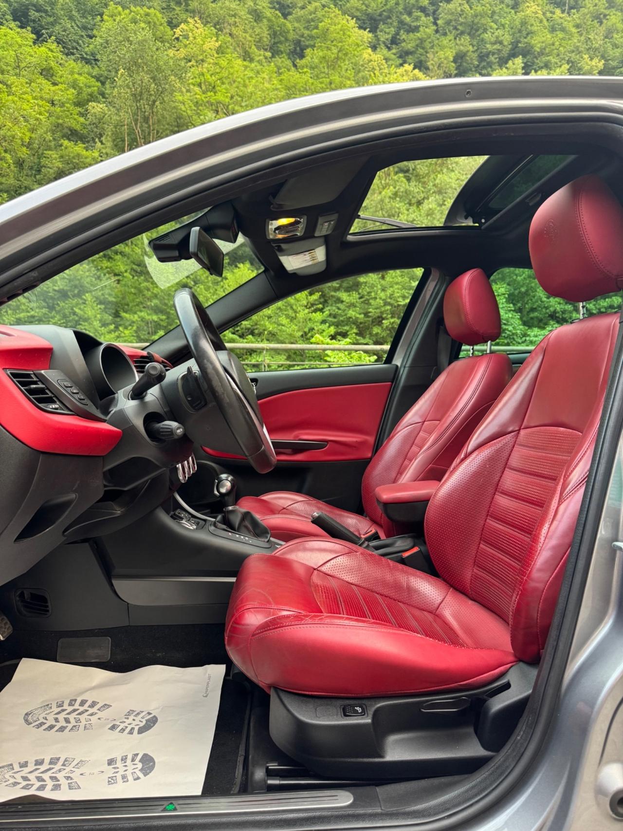Alfa Romeo Giulietta 1750 Turbo TCT Quadrifoglio Verde