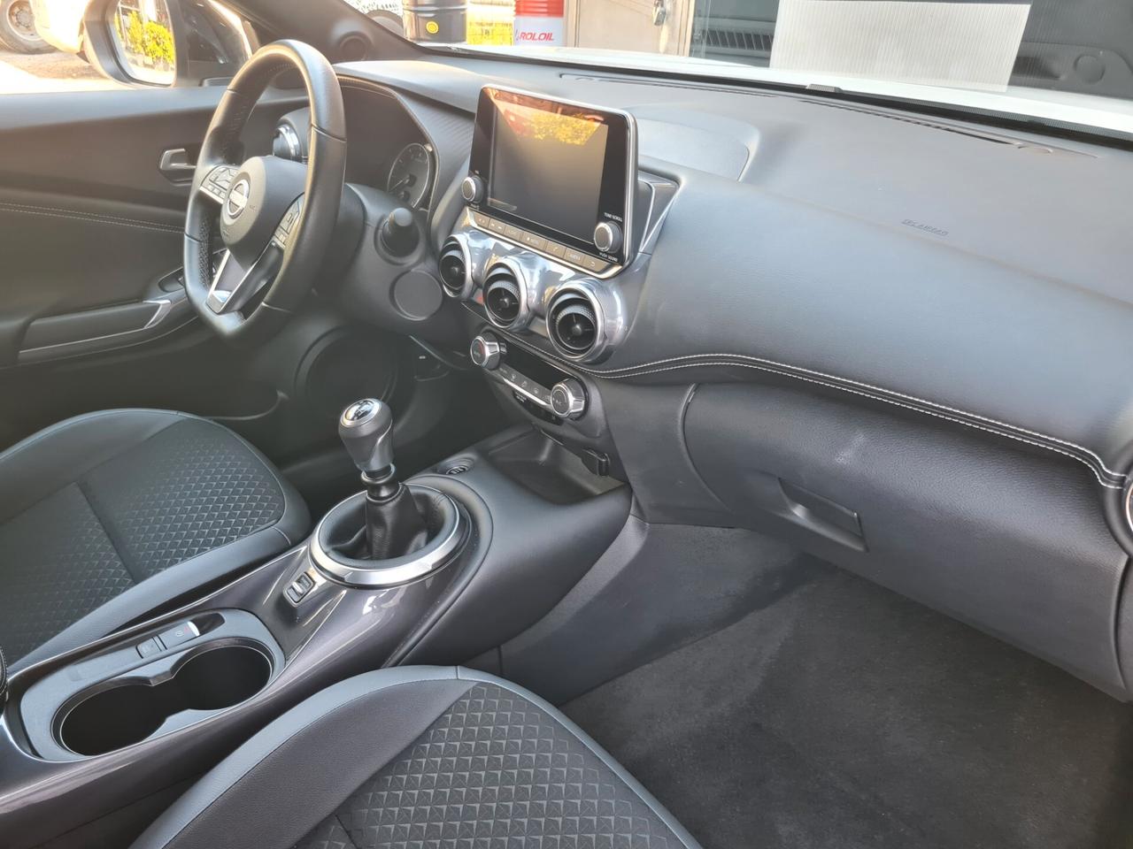 Nissan Juke 1.0 DIG-T 114 CV N-Connecta*CAMERA*CARPLAY*