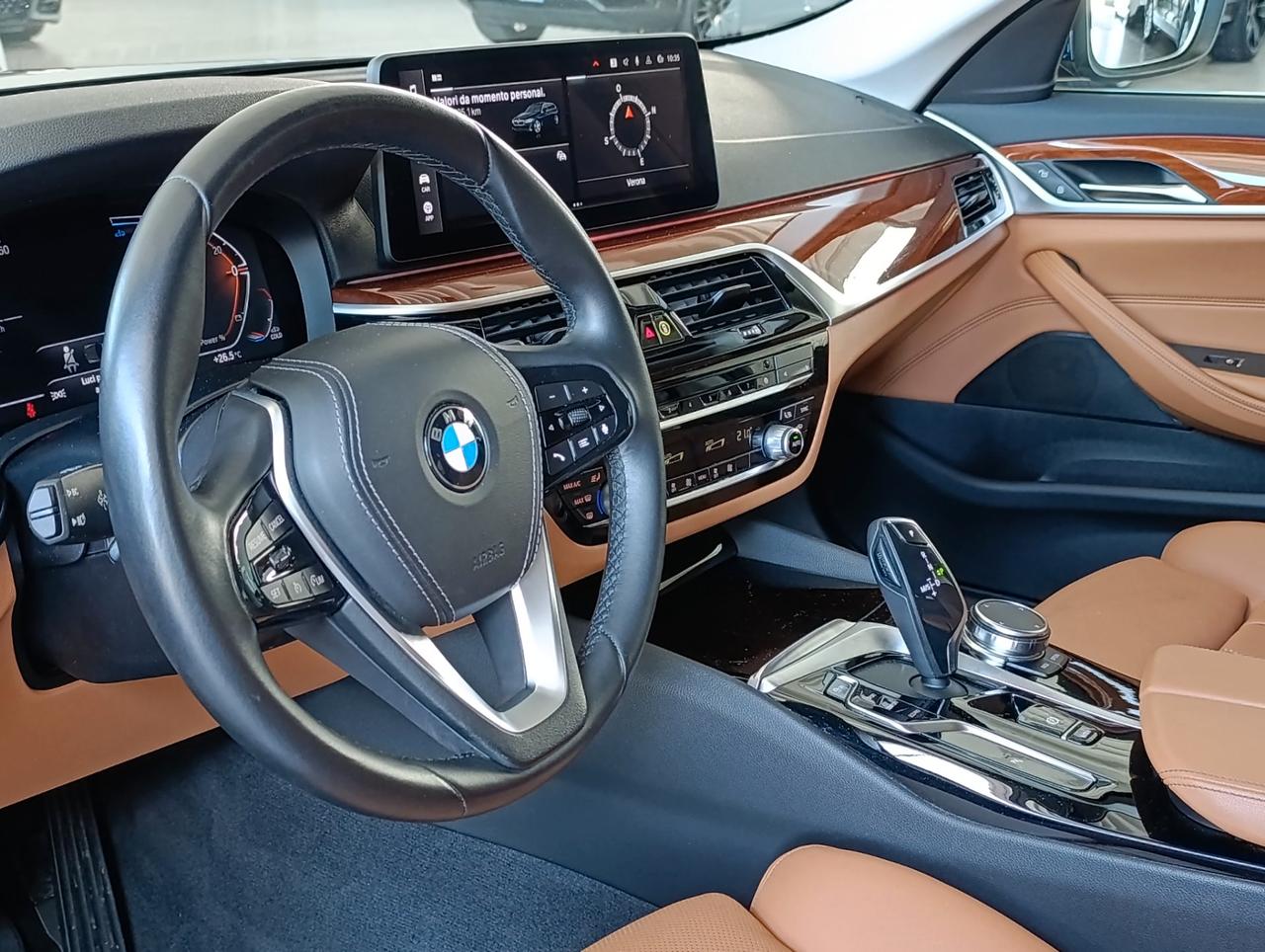 BMW 520 d Touring mhev 48V xdrive Business auto