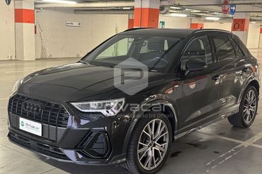 AUDI Q3 35 TDI S tronic Identity Black