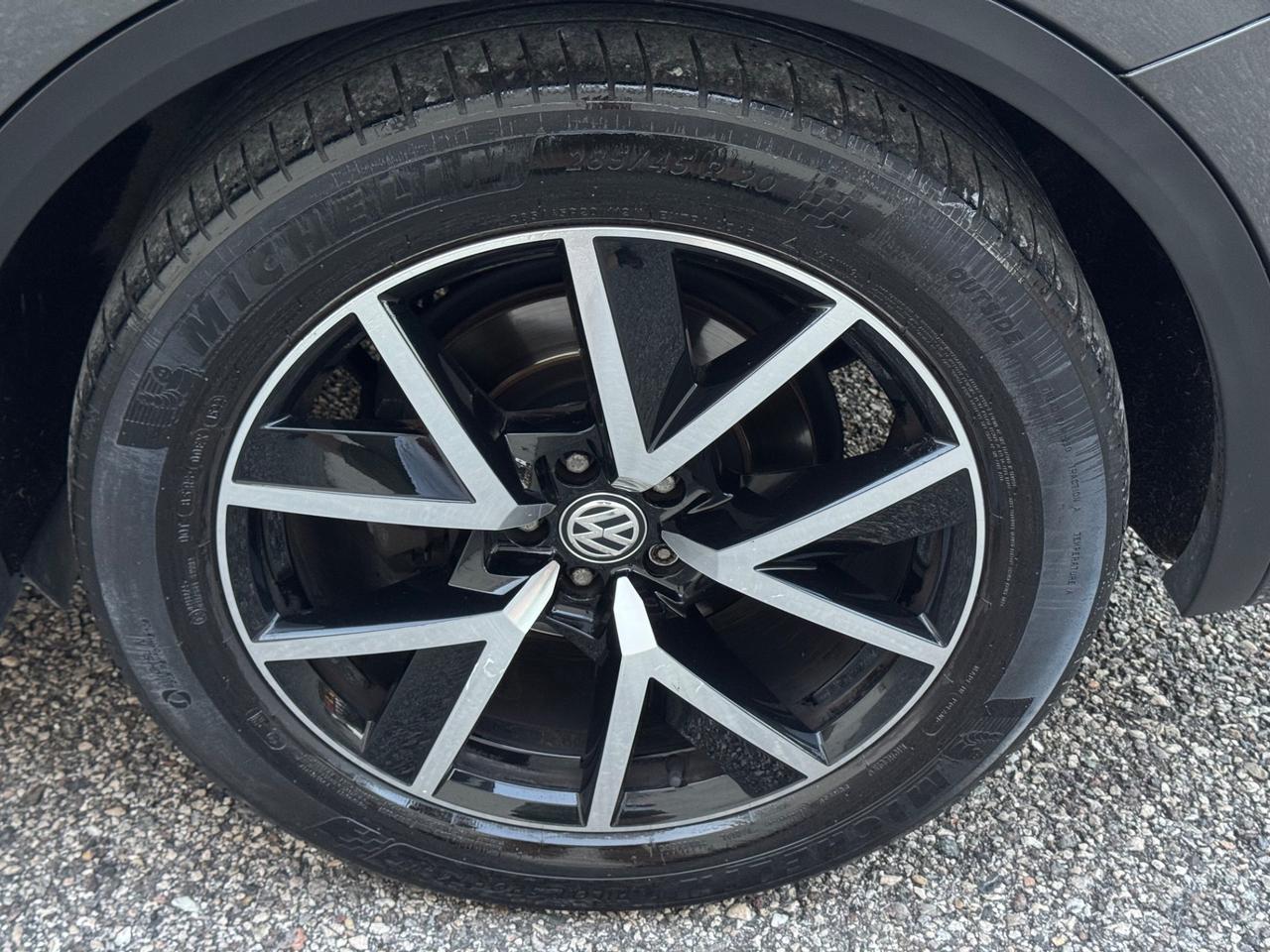 Volkswagen Touareg 3.0 V6 TDI 231cv Garanzia