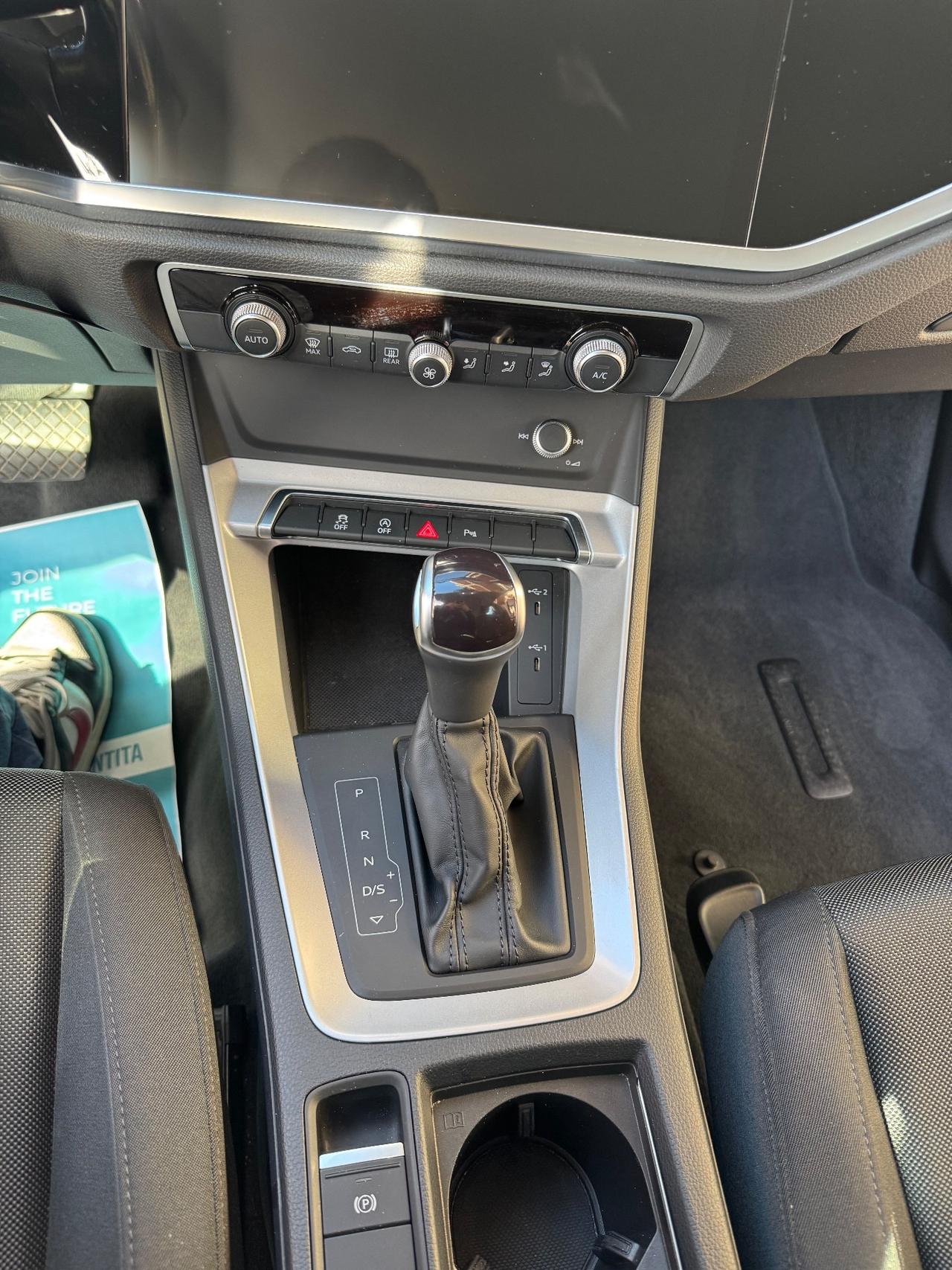 Audi Q3 35 TDI S tronic Business Advanced