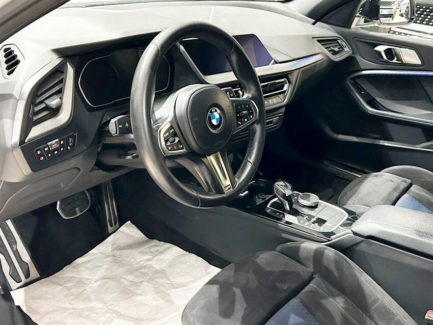 Bmw 116 116d 5p. Msport
