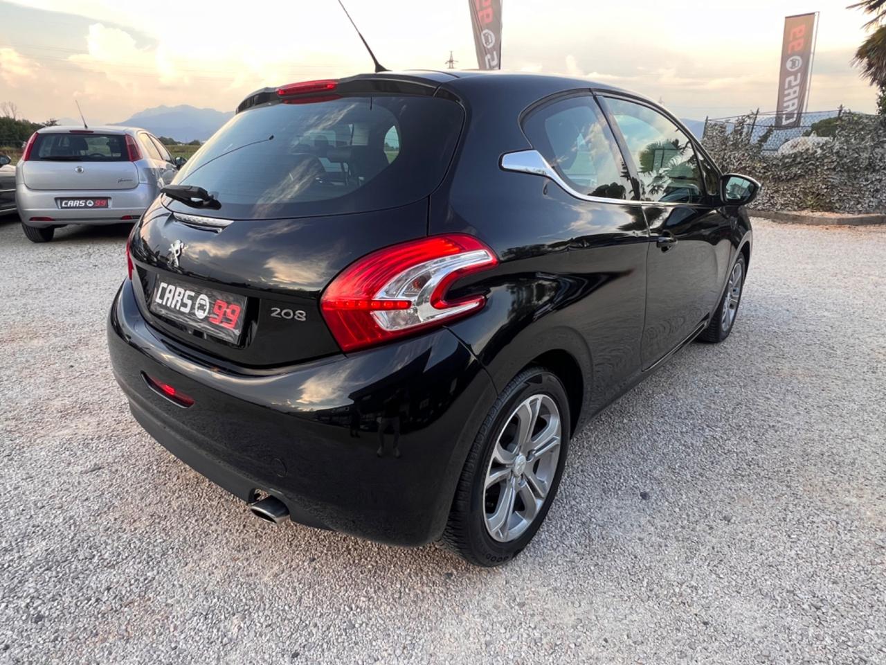 Peugeot 208 1.2 VTi 82 CV 3 porte Allure