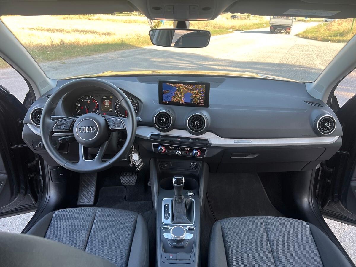 Audi Q2 30 TDI S tronic Business
