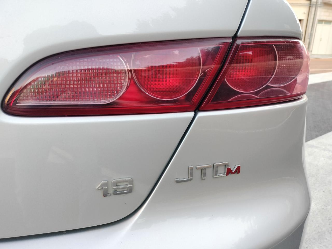 Alfa Romeo 159 1.9 JTDm 16V Exclusive 98.000km