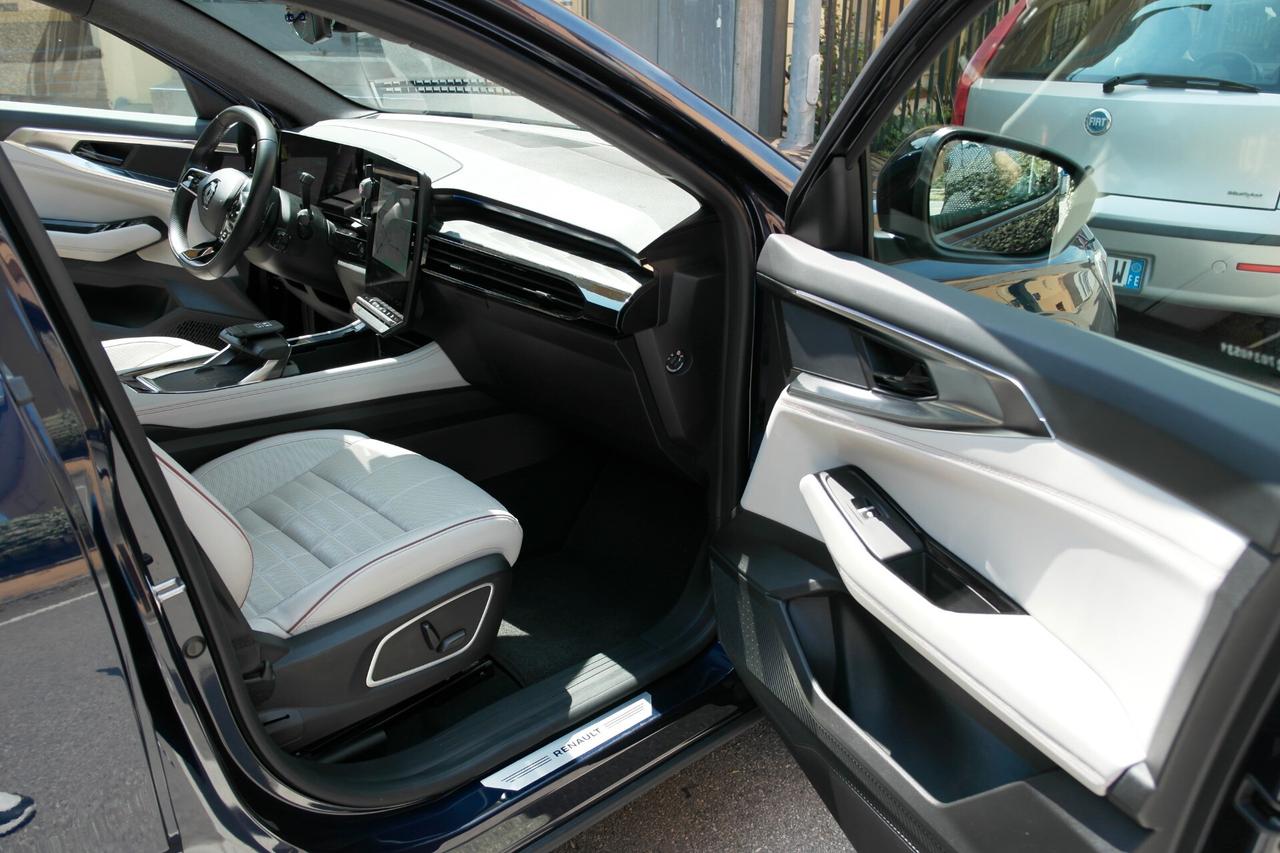 Renault Espace Full Hybrid E-Tech 200 7p Iconic