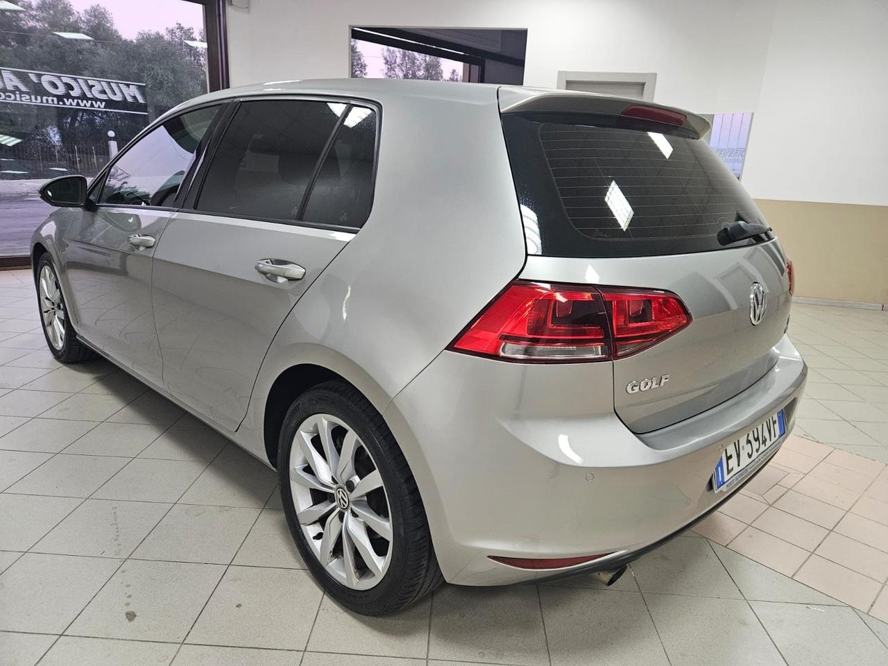 Volkswagen Golf 1.6 TDI 5p. Highline BlueMotion Technology