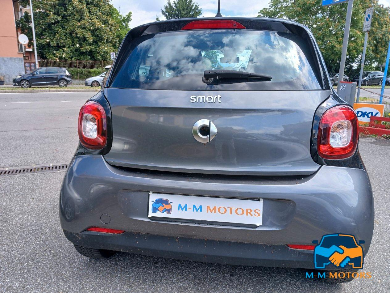 Smart forfour 1.0 Fidaty 71 cv *NEOPATENTATI*