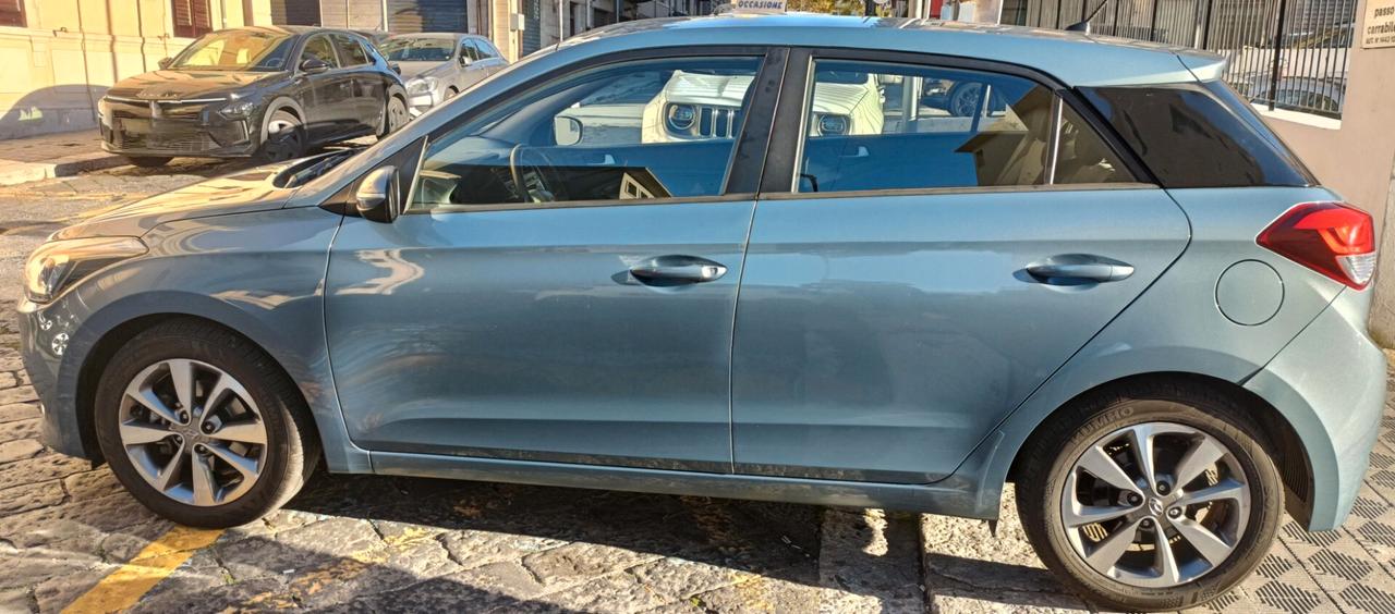 Hyundai i20 1.1 CRDi 12V 5 porte Comfort