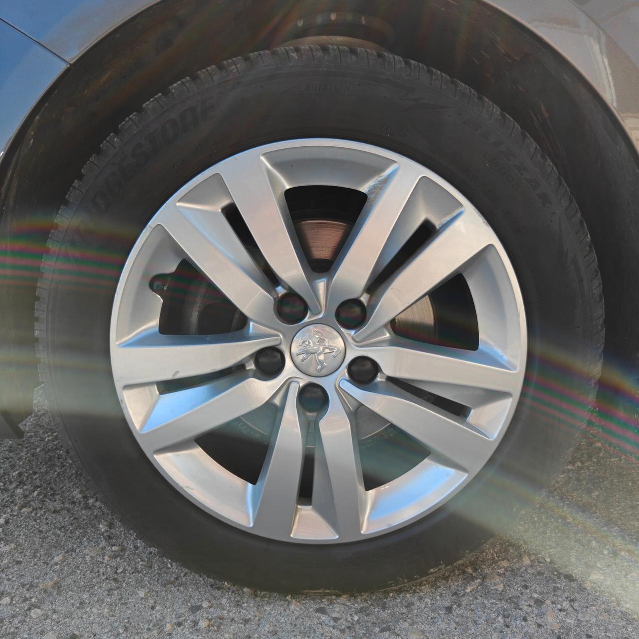 Peugeot 308 1.5 Bluehdi 130 Cv Active