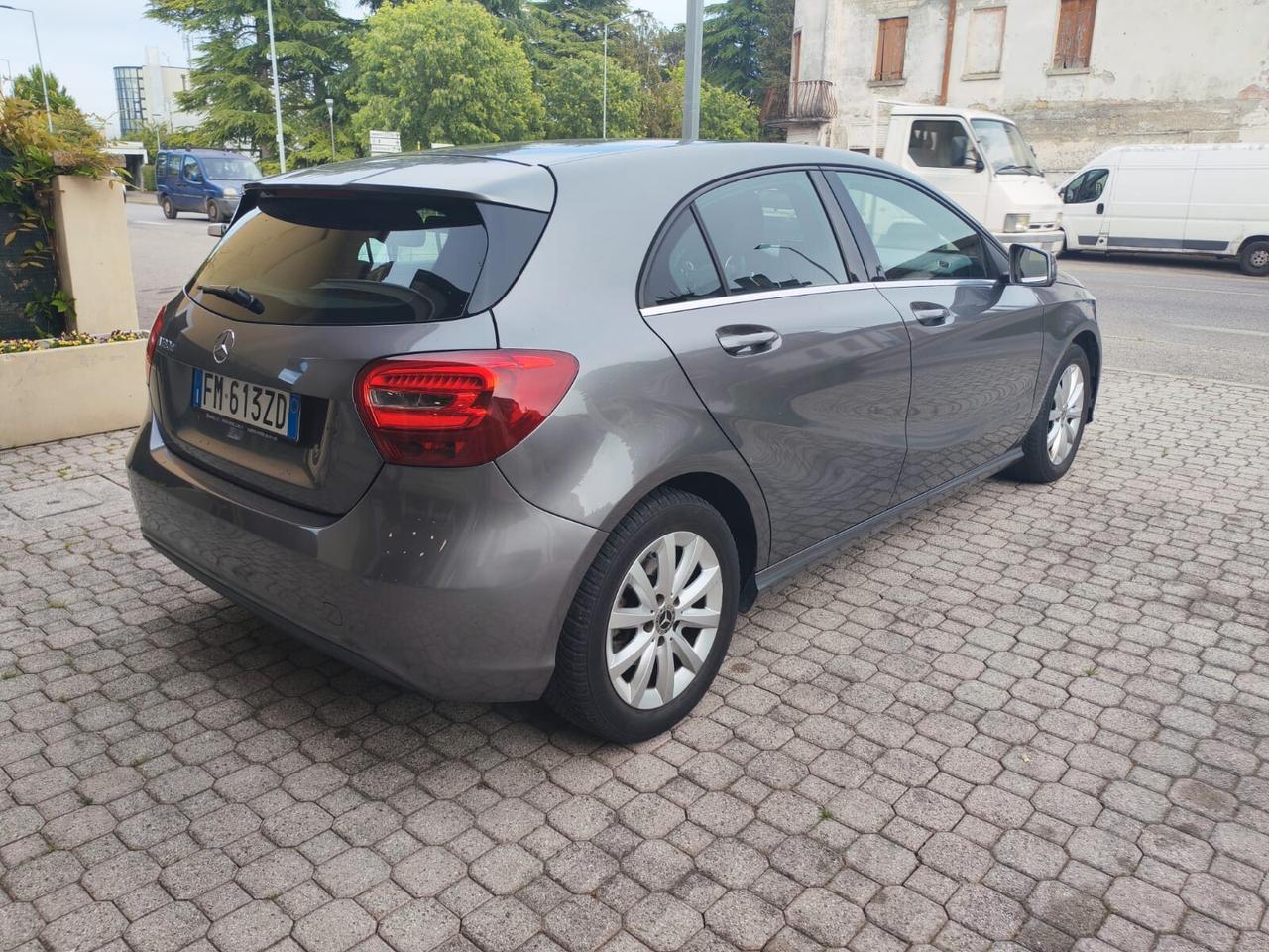 Mercedes-benz A 180 d Automatic Executive
