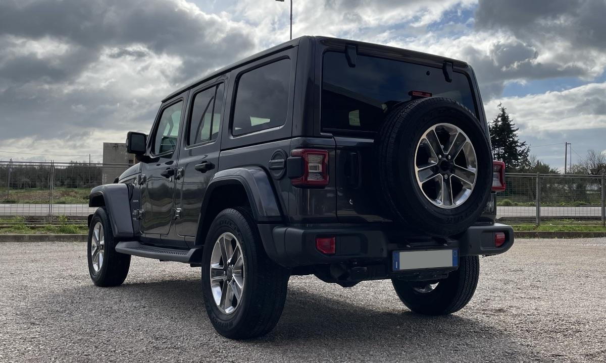 JEEP Wrangler Unlimited 2.2 Mjt II Sahara