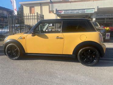 Mini 1.6 16V Cooper GPL