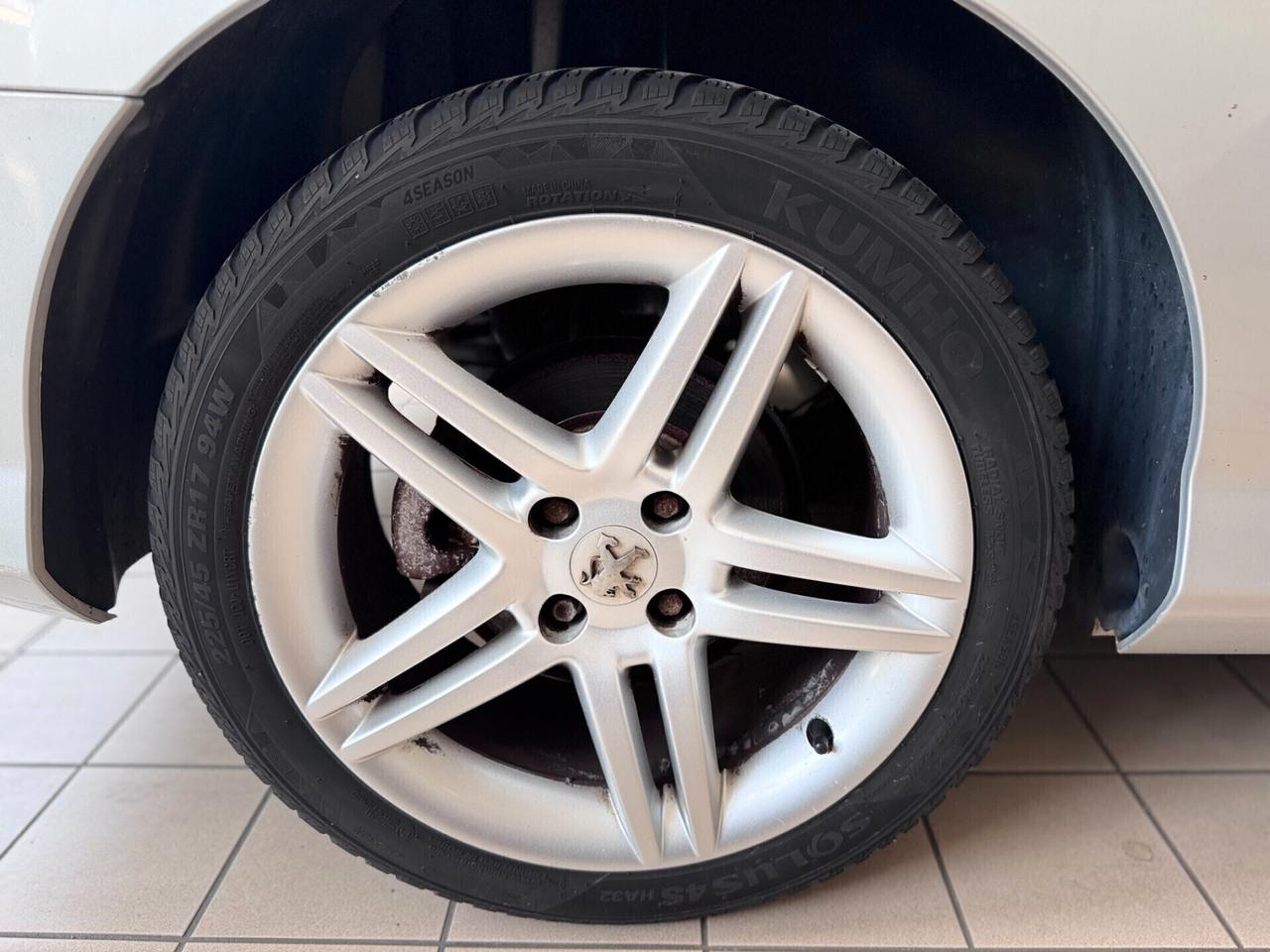 Peugeot 308 1.6 HDi 110CV SW Ciel Féline