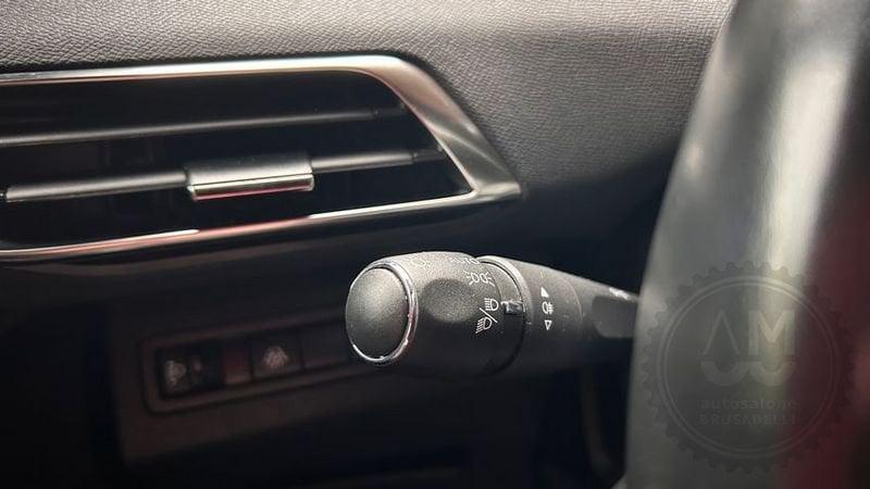 Peugeot 3008 Hybrid4 300 e-EAT8 Allure Pack PREZZO REALE