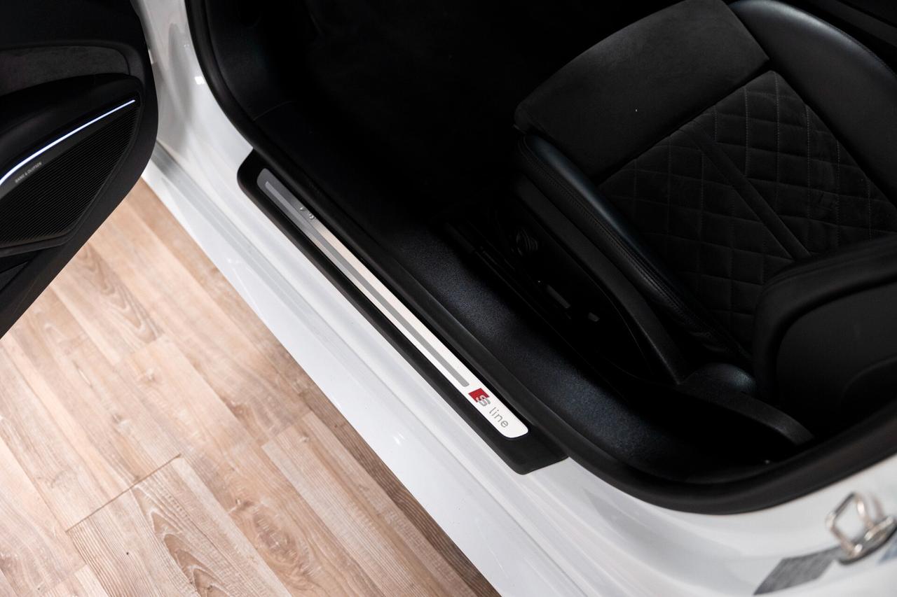 Audi TT Coupé 2.0 TFSI quattro S tronic S line