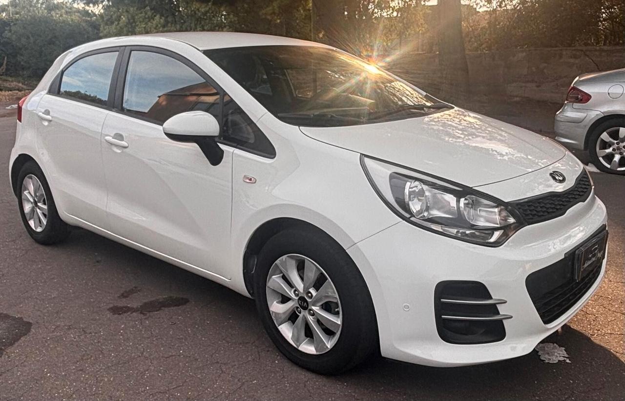 Kia Rio 1.1 CRDi 5p.S&S High Tech