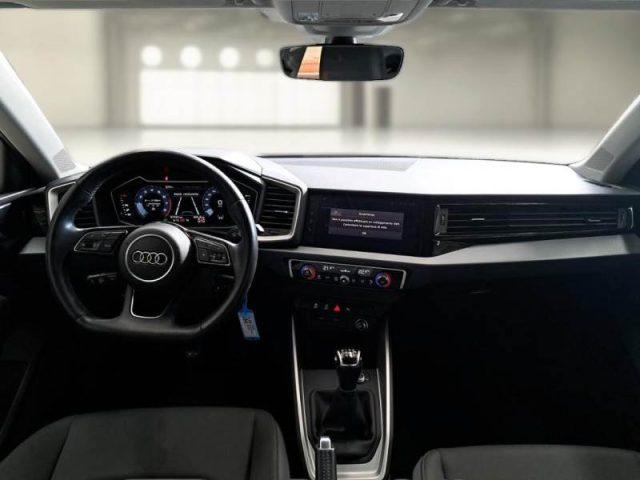 AUDI A1 citycarver 30 TFSI Admired