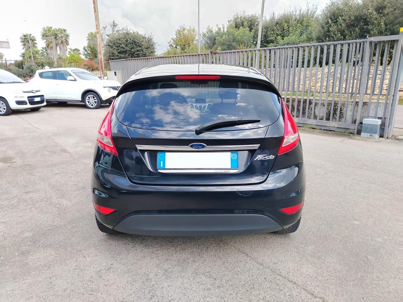 Ford Fiesta 5p 1.2 Titanium 82cv