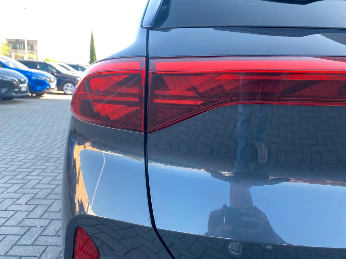 CUPRA Terramar Impulse 1.5 e-HYBRID 150 kW (204 CV) pHEV DSG 6 marce 2WD