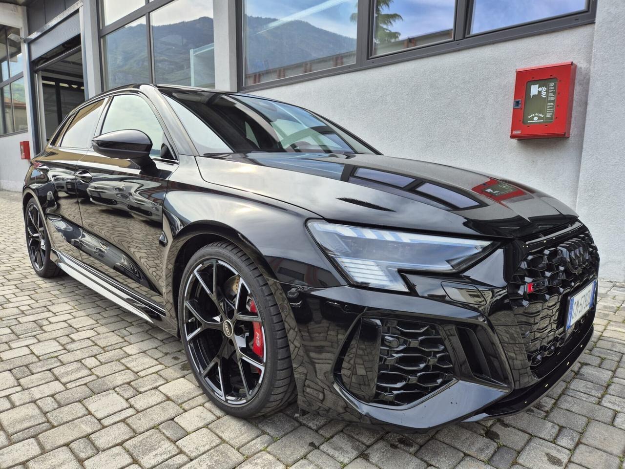 Audi A3 RS 3 SPB TFSI quattro S tronic 400CV